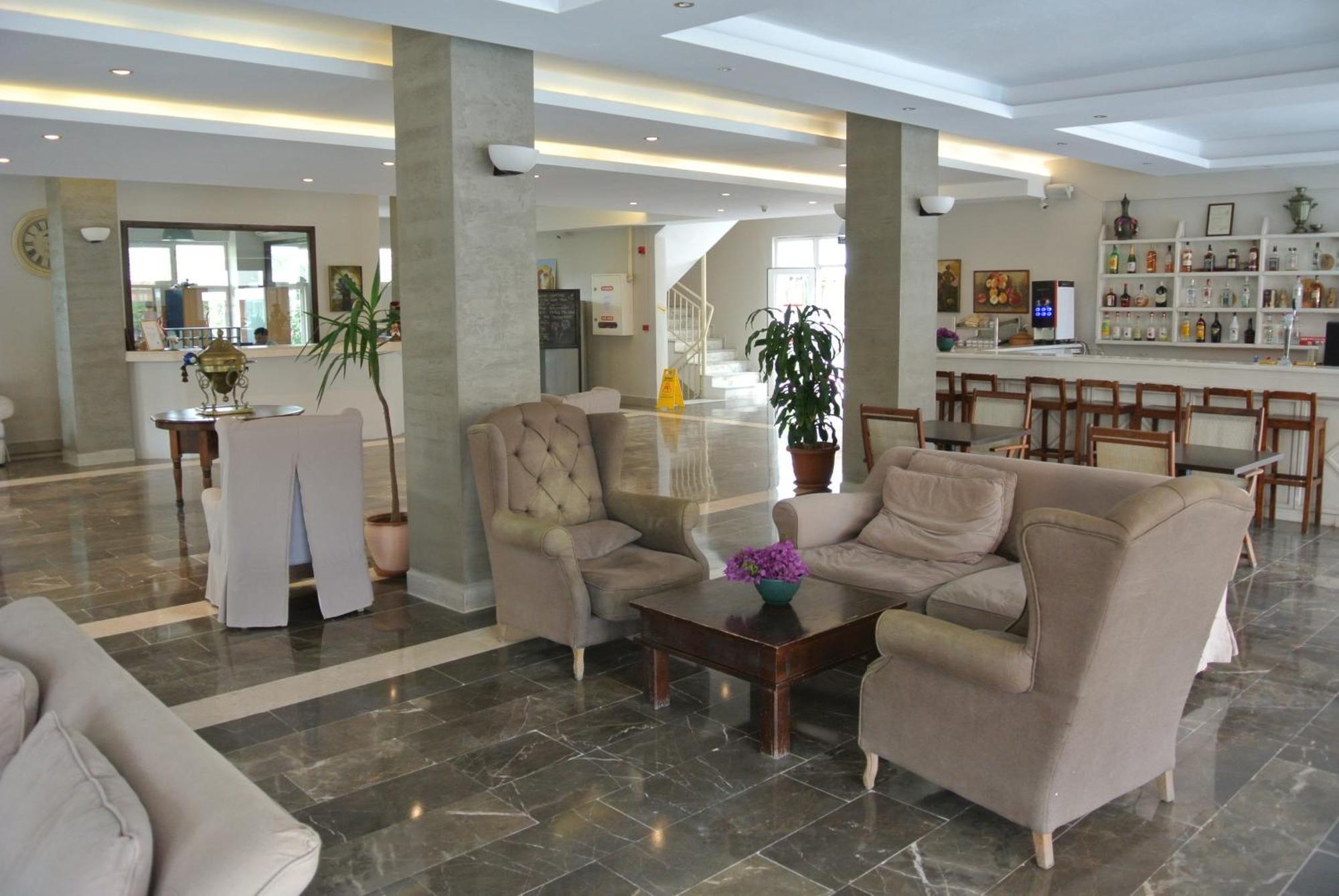 Begonville Hotel (Adults Only) มาร์มาริส ภายนอก รูปภาพ
