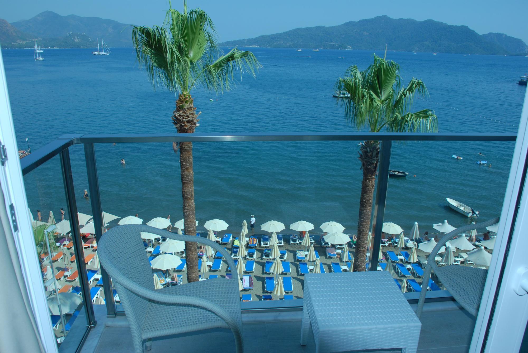 Begonville Hotel (Adults Only) มาร์มาริส ภายนอก รูปภาพ