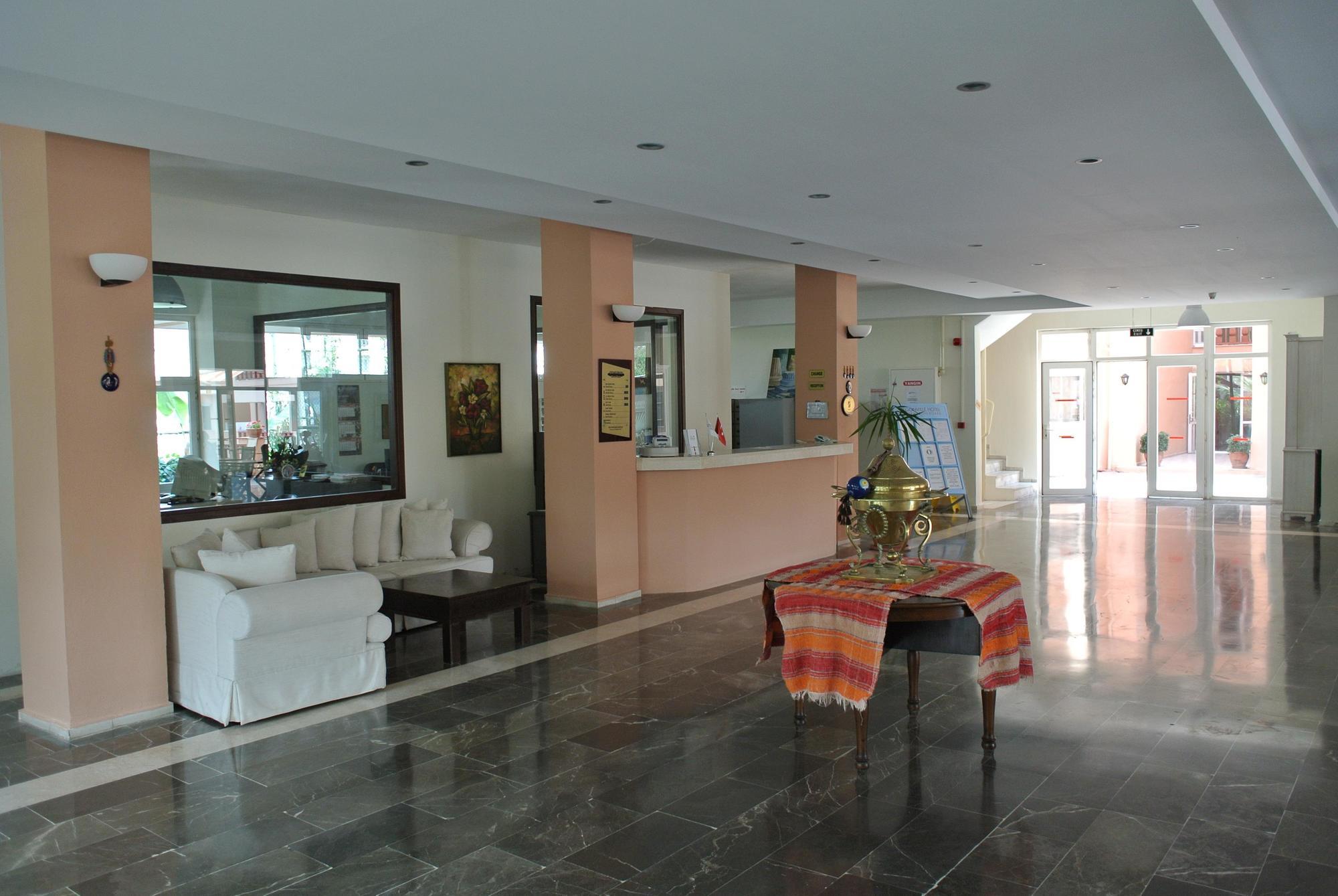 Begonville Hotel (Adults Only) มาร์มาริส ภายนอก รูปภาพ