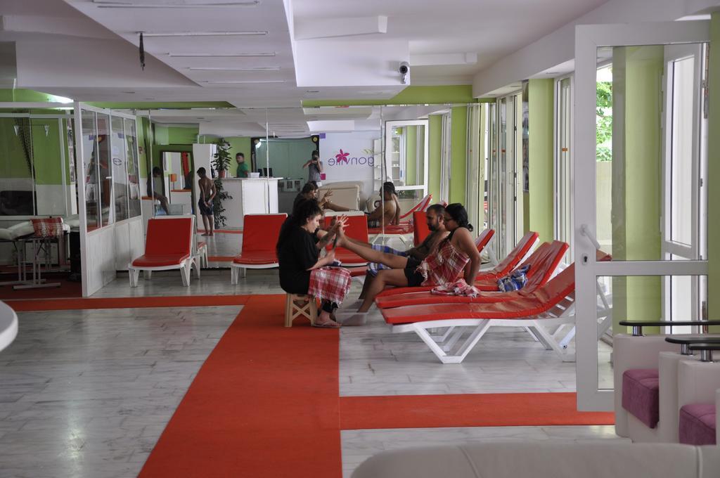 Begonville Hotel (Adults Only) มาร์มาริส ภายนอก รูปภาพ
