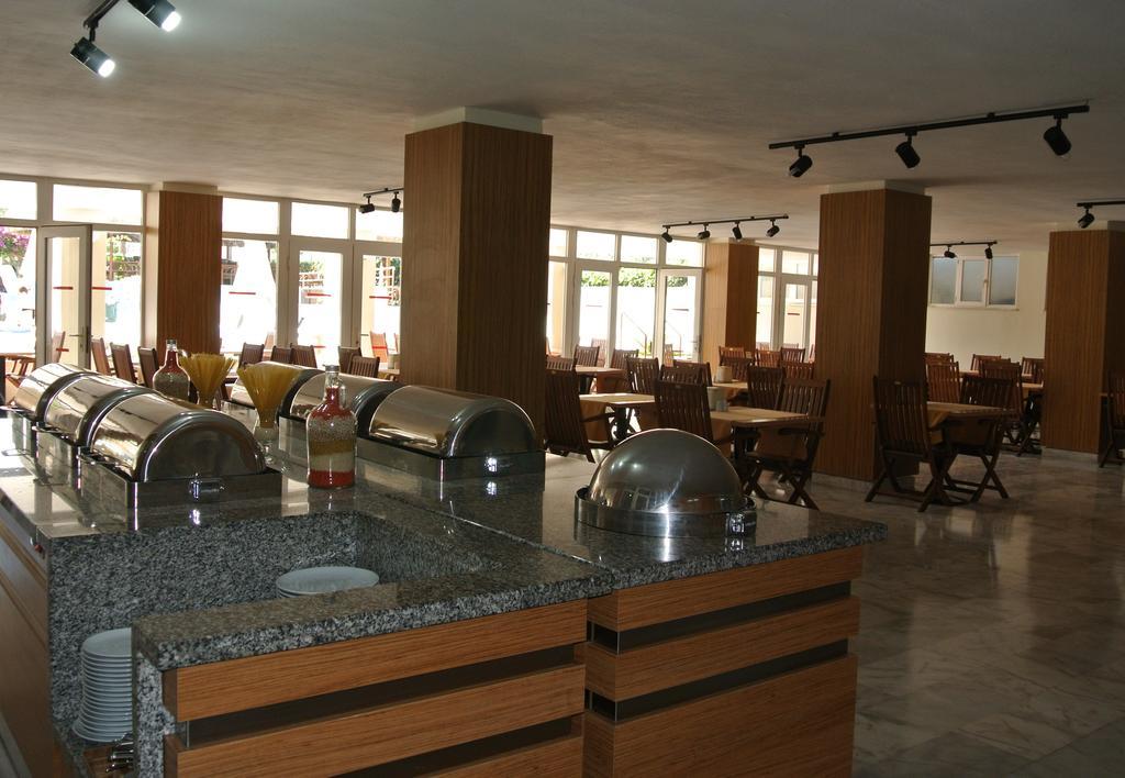 Begonville Hotel (Adults Only) มาร์มาริส ภายนอก รูปภาพ